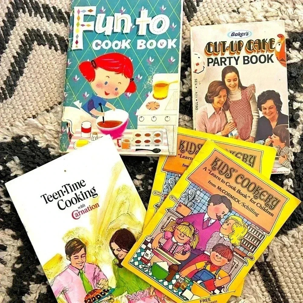Collection of vintage cookbooks for kids, teens, and parents! From the 60s-70s - Picture 1 of 11